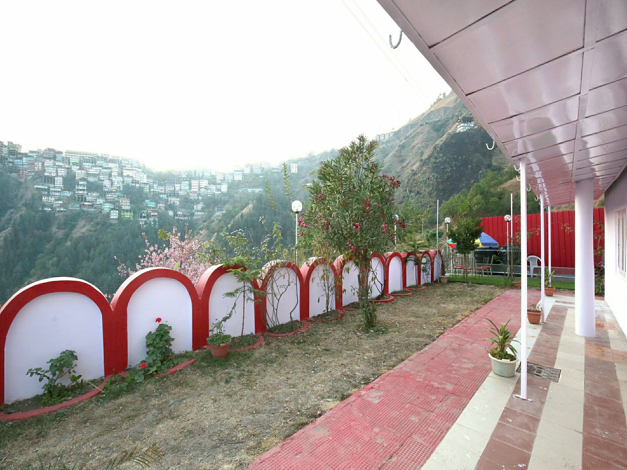 Oyo 10303 Home Himsutra Bhatakuffer Shimla Exterior foto